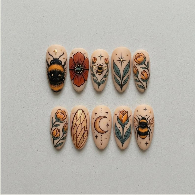 Wildflower Bee Cottagecore Nails